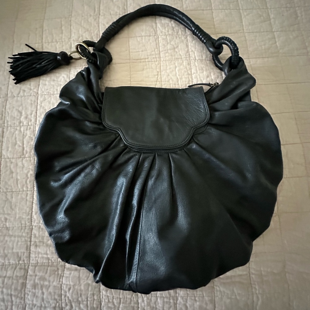 Shanghai Tang Elegant statement bag